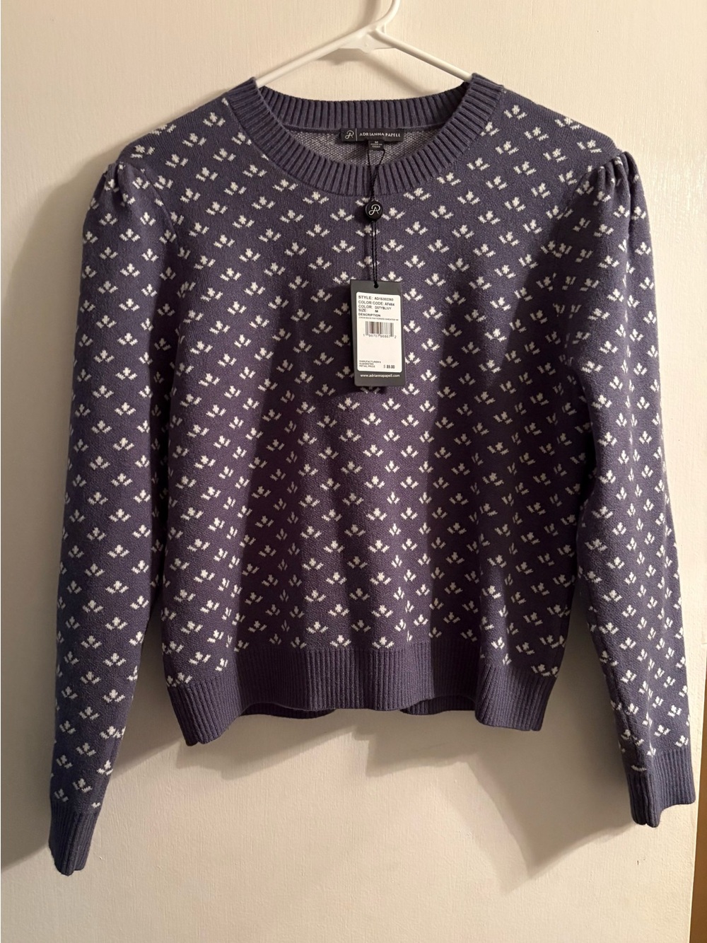 NWT Adorable Adrianna Papell Sweater with Cute Designs